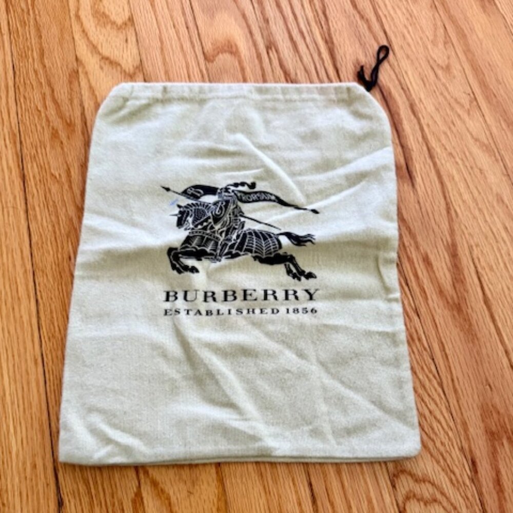 BURBERRY Dust Bag/ Storage Cover, S/M